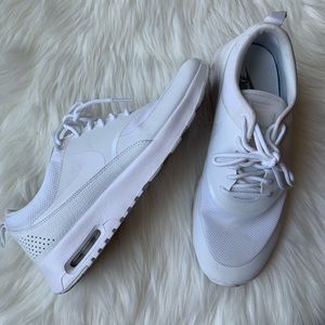 Nike Theas